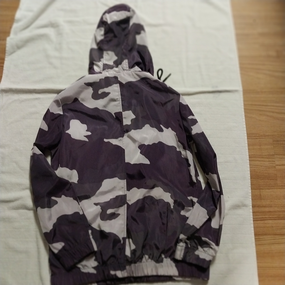 Pullover jacket - Picture 5 of 5